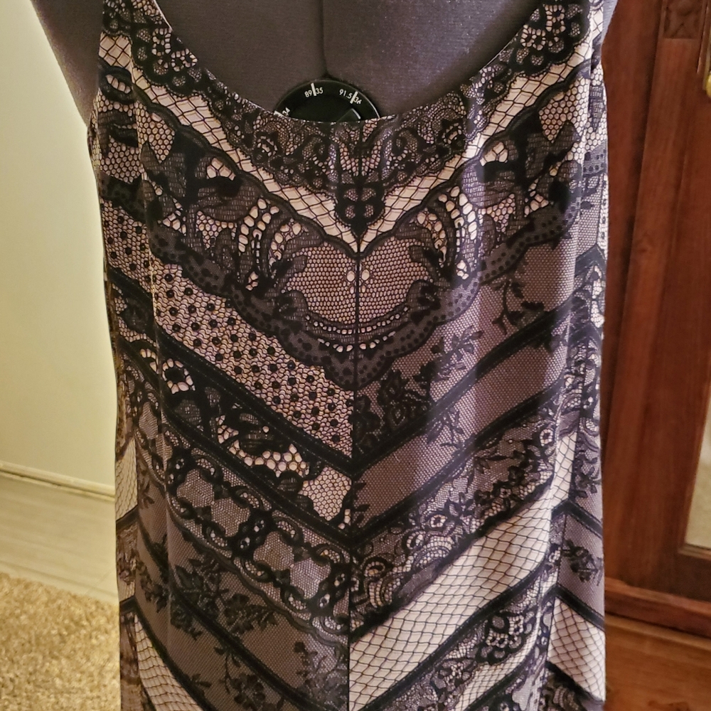 Cabi Sleeveless Summer Dress